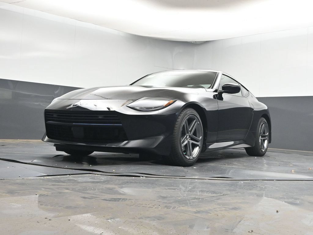 Used 2027 Nissan Z Sport RWD image 20