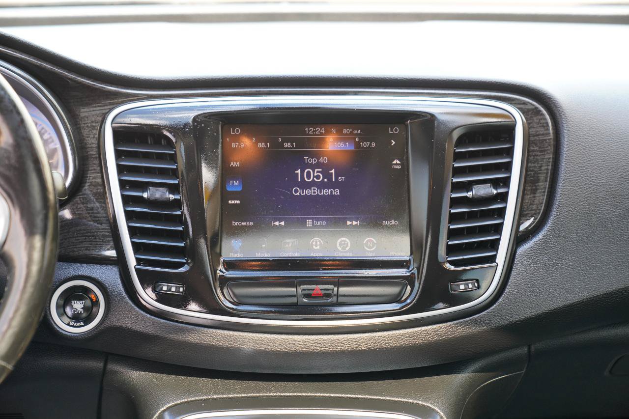 Used 2016 Chrysler 200 C w/ Sun & Sound Group FWD image 28