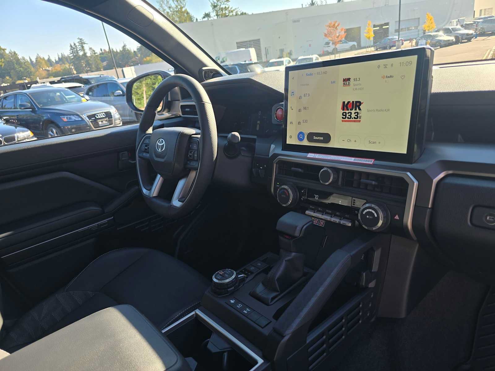 Used 2026 Toyota 4Runner TRD Off-Road Premium w/ Tow Technology Package AWD/4WD image 10