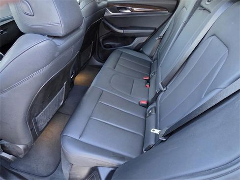 Used 2018 BMW X3 xDrive30i image 9
