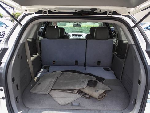 Used 2015 Chevrolet Traverse LS FWD image 34