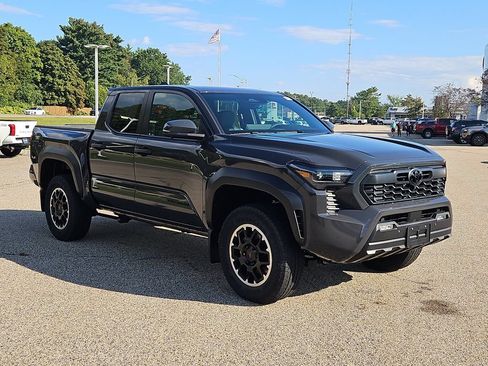 New 2026 Toyota Tacoma 4x4 Double Cab image 3