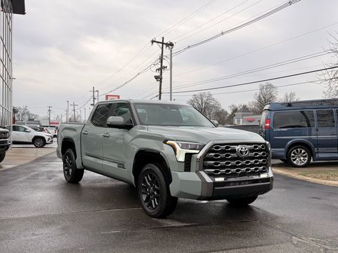 Used 2025 Toyota Tundra Platinum image 20
