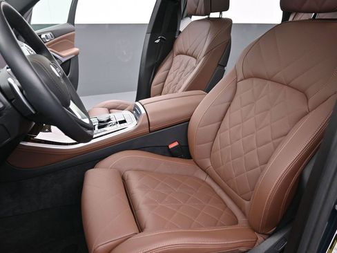 Used 2026 BMW X5 xDrive40i image 11