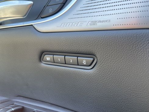 Used 2025 Cadillac XT5 Premium Luxury w/ Technology Package image 20