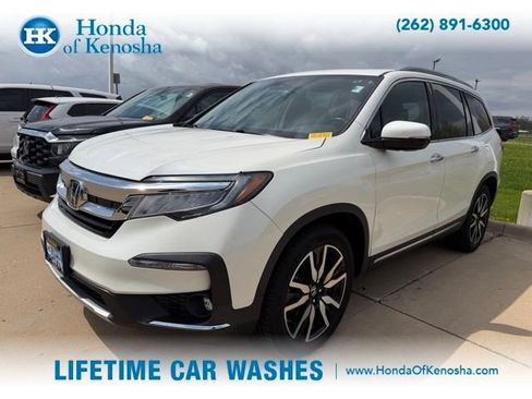 Used 2019 Honda Pilot Elite image 1