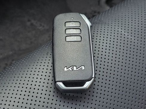 Used 2023 Kia EV6 Wind w/ Wind Technology Package image 37