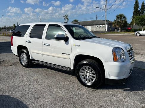 Used 2008 GMC Yukon 2WD Hybrid image 2