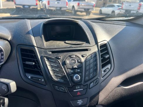 Used 2019 Ford Fiesta SE w/ Cold Weather Package FWD image 24