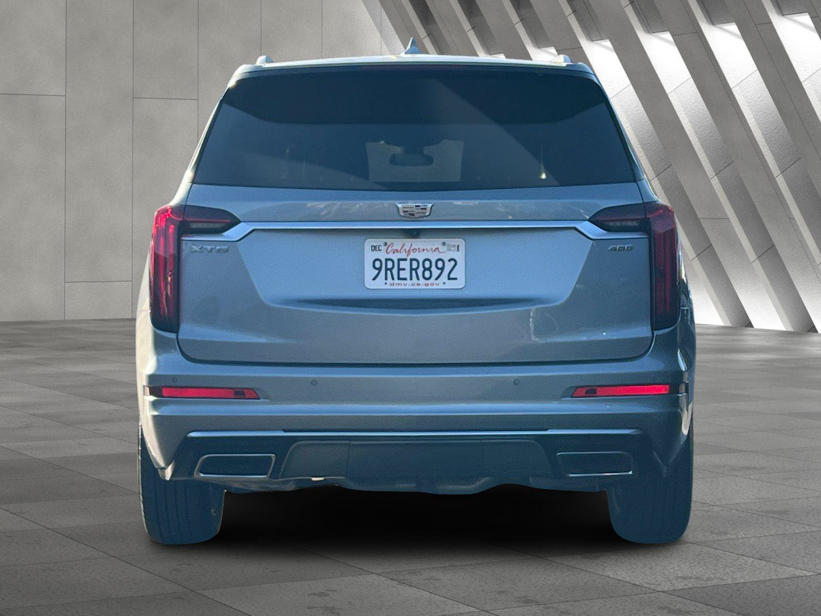 Certified 2025 Cadillac XT6 Premium Luxury FWD image 5