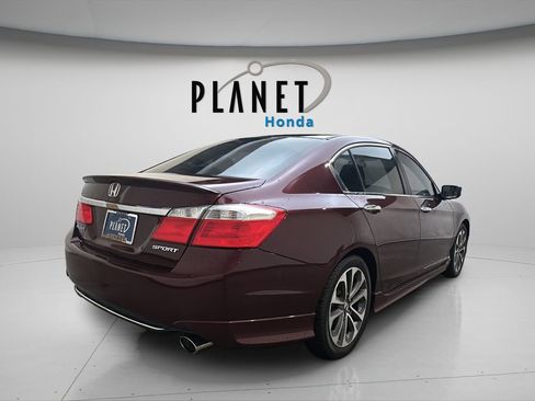 Used 2015 Honda Accord Sport image 5