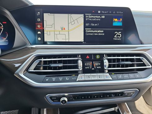 Certified 2022 BMW X5 sDrive40i w/ Premium Package image 20