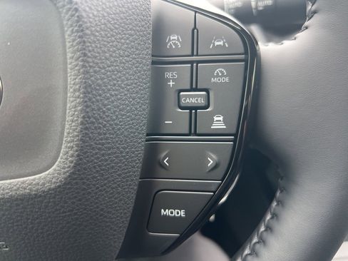 New 2026 Toyota Prius XLE image 32