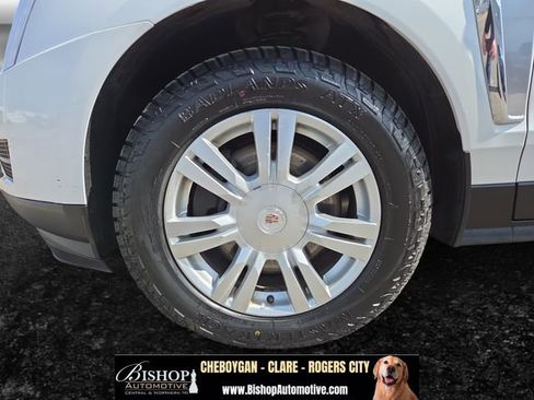 Used 2015 Cadillac SRX Luxury w/ Driver Awareness Package FWD image 25