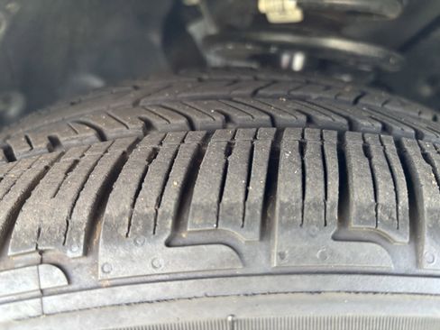 Certified 2024 BMW 330i Sedan image 12