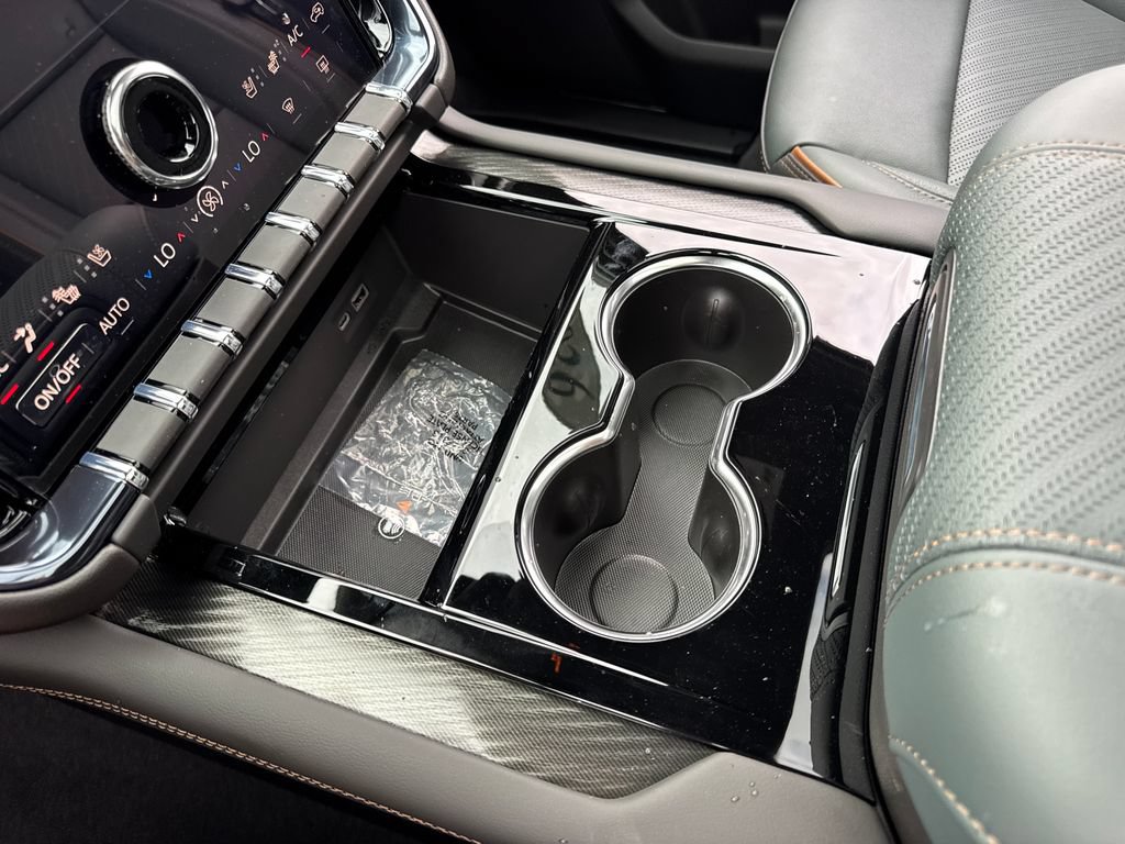 New 2026 GMC Yukon AT4 w/ AT4 Premium Plus Package AWD/4WD image 22