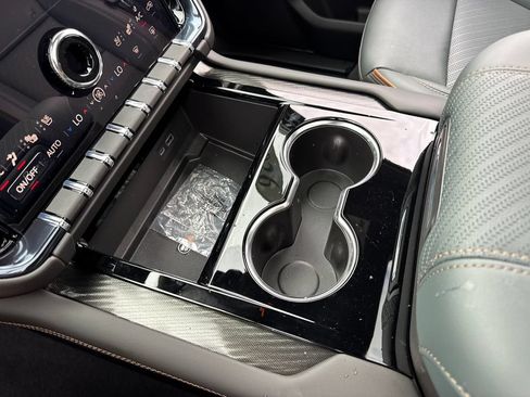New 2026 GMC Yukon AT4 w/ AT4 Premium Plus Package AWD/4WD image 22