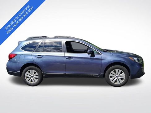 Used 2018 Subaru Outback 2.5i Premium AWD/4WD image 9