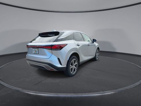 Used 2026 Lexus RX 350 FWD w/ Accessory Package (Z1) image 8