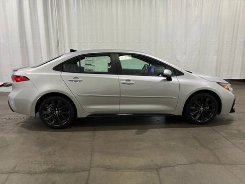 New 2026 Toyota Corolla SE w/ SE Package FWD image 2