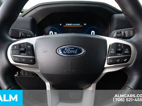 Used 2025 Ford Explorer Active image 21