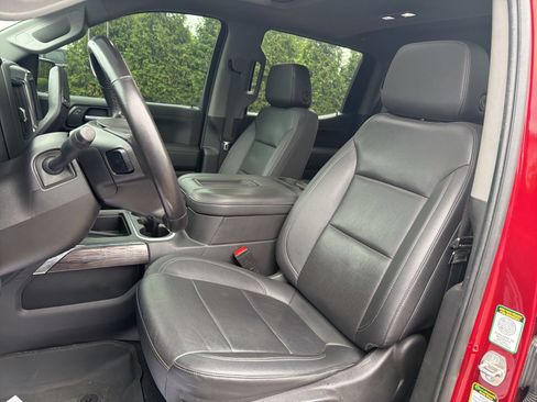 Used 2022 Chevrolet Silverado 1500 LTZ w/ LTZ Convenience Package II AWD/4WD image 19