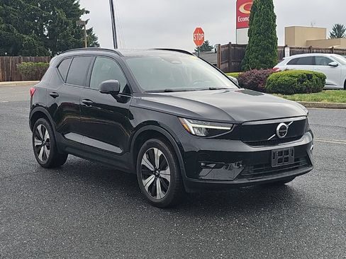 Used 2023 Volvo XC40 Recharge Plus AWD/4WD image 1