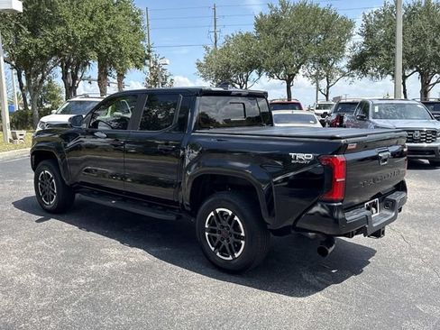 Used 2024 Toyota Tacoma TRD Sport w/ TRD Sport Upgrade Package RWD image 6