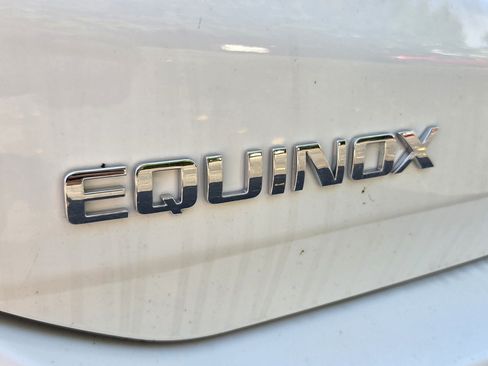Certified 2022 Chevrolet Equinox LS w/ LS Convenience Package FWD image 14