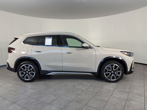 Certified 2026 BMW X1 xDrive28i AWD/4WD image 8