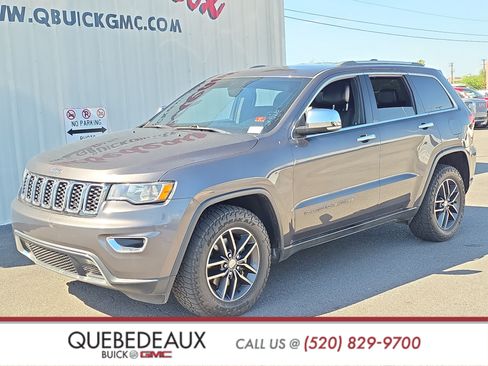 Used 2018 Jeep Grand Cherokee Limited w/ Trailer Tow Group IV AWD/4WD image 3