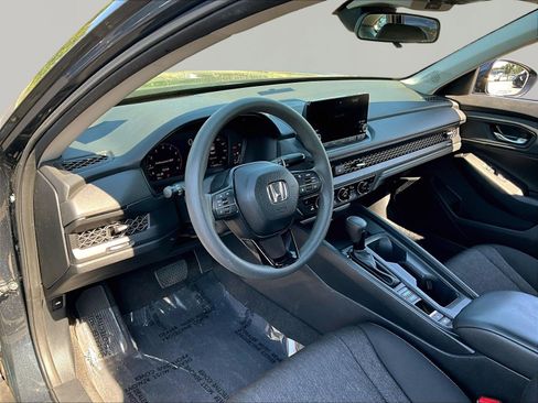 Used 2024 Honda Accord EX image 16