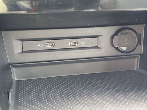 New 2026 Volkswagen Taos S image 23