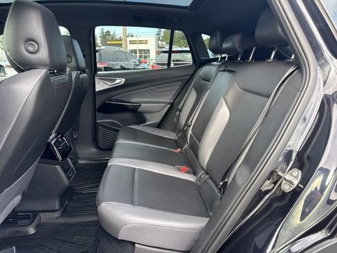 Used 2023 Volkswagen ID.4 Pro S RWD image 19