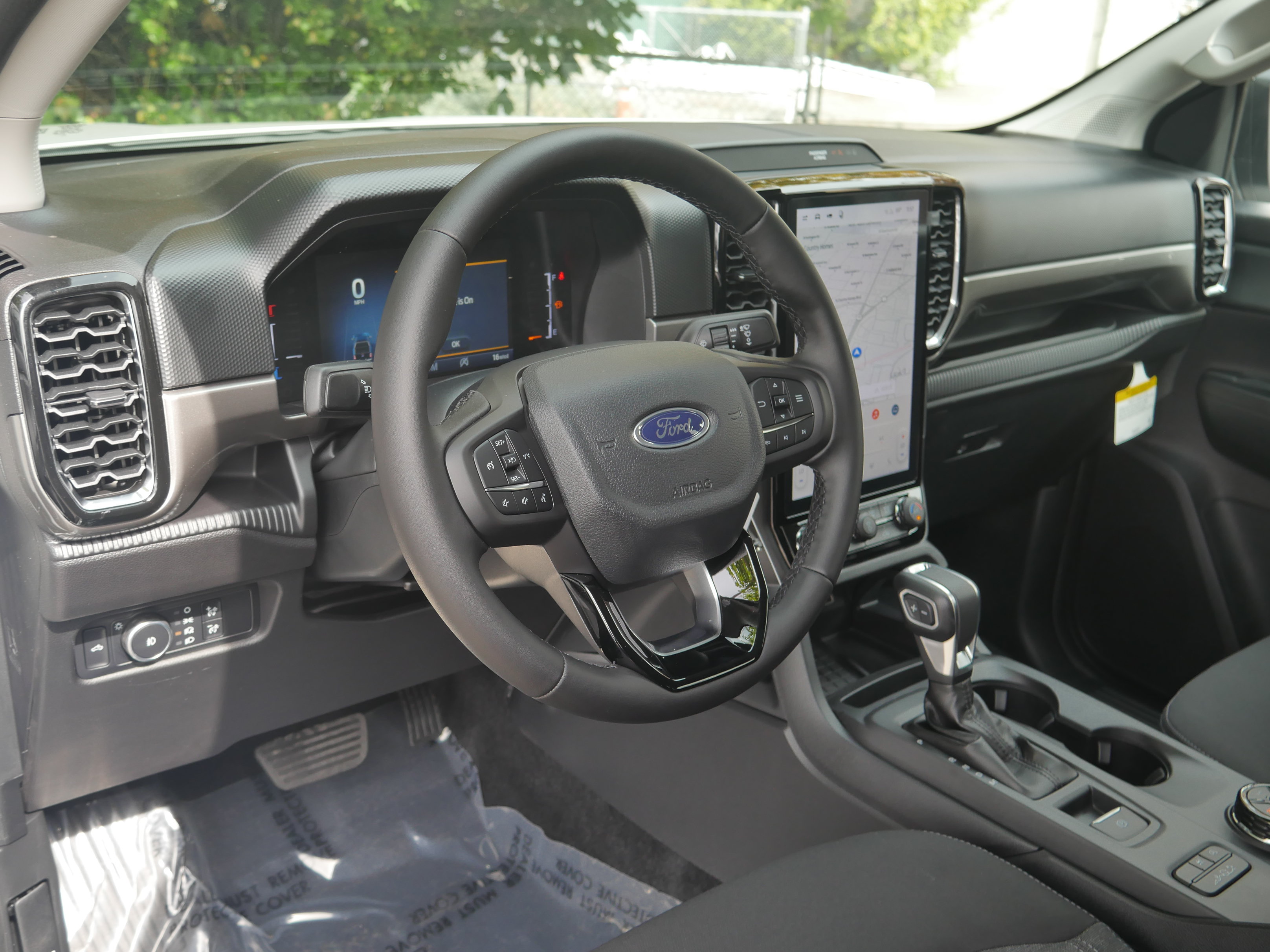 New 2026 Ford Ranger XLT w/ Equipment Group 301A High AWD/4WD image 4