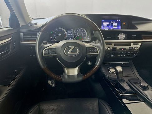 Used 2018 Lexus ES 350 w/ Premier Package FWD image 27