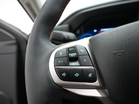 Used 2025 Ford Explorer Active w/ Active Comfort Package image 18