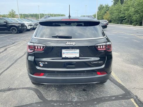 Used 2023 Jeep Compass Limited w/ Sun and Sound Group AWD/4WD image 32