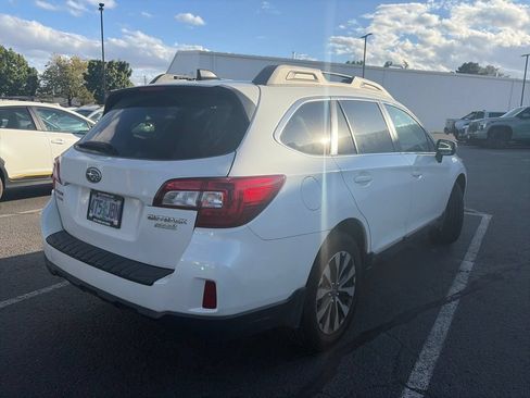 Used 2016 Subaru Outback 2.5i Limited AWD/4WD image 6