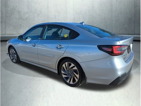 Used 2025 Subaru Legacy Limited image 3