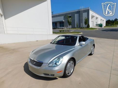 Used 2003 Lexus SC 430 Convertible RWD image 8