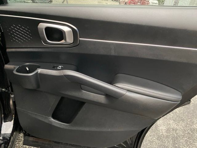 Used 2022 Kia Sorento S AWD/4WD image 38
