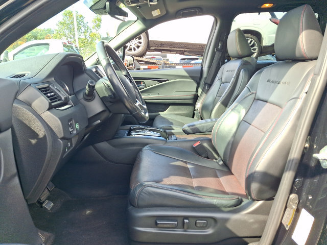 Used 2020 Honda Pilot Black Edition image 2