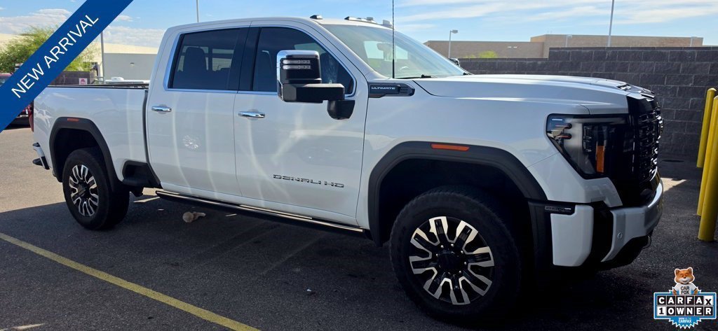 Certified 2025 GMC Sierra 2500 Denali Ultimate w/ Max Trailering Package AWD/4WD image 4