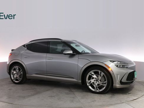 Used 2023 Genesis GV60 Performance w/ Cargo Package image 5