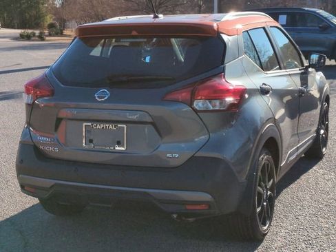 Used 2020 Nissan Kicks SR w/ SR Premium Package image 3