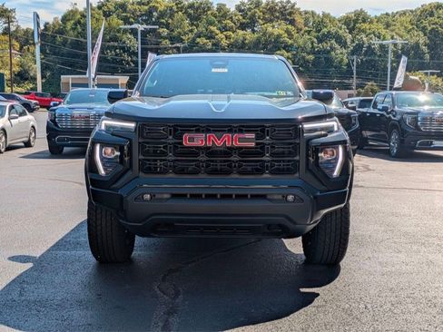 New 2026 GMC Canyon Denali image 2