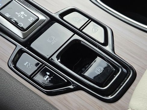 Used 2025 Lexus RX 350 AWD image 17