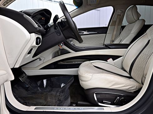 Used 2017 Lincoln MKZ Black Label w/ Technology Package image 5