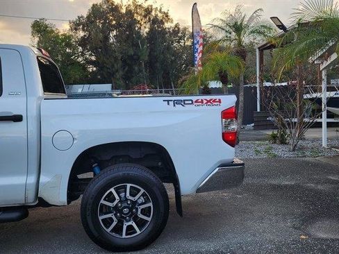 Used 2014 Toyota Tundra SR5 w/ TRD Off Road Package image 9